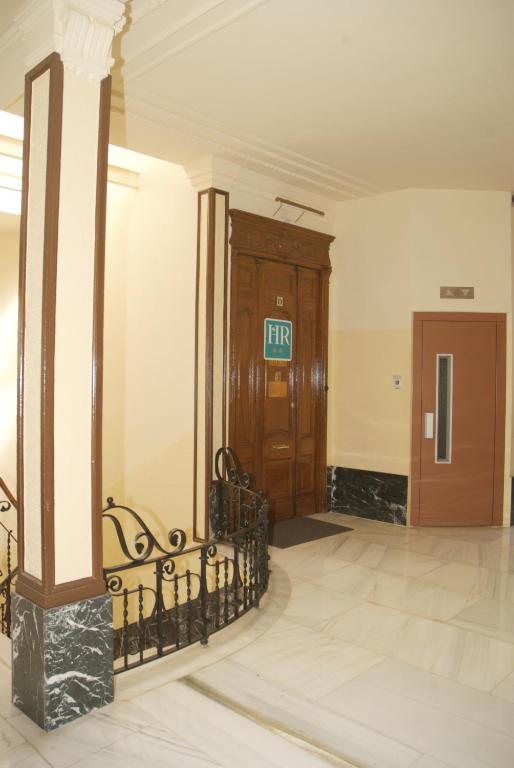 Hostal La Selecta Madri Exterior foto