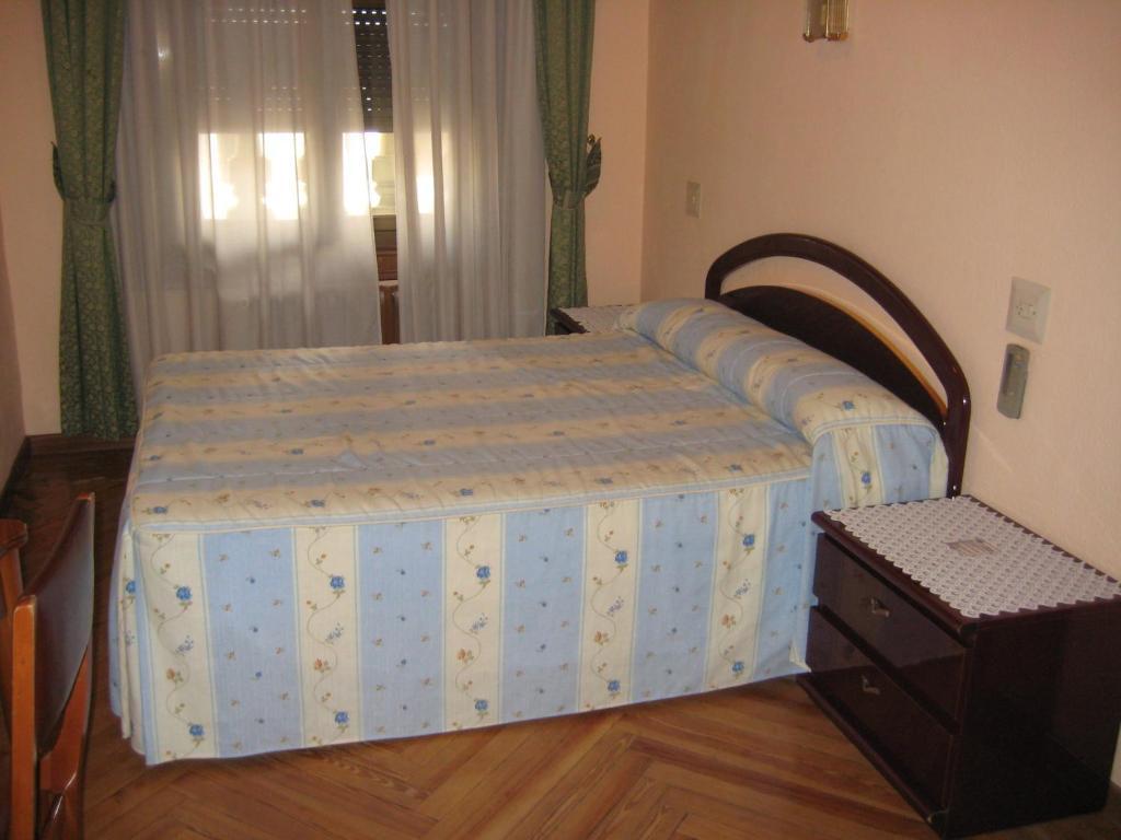 Hostal La Selecta Madri Quarto foto