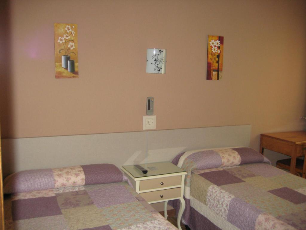 Hostal La Selecta Madri Quarto foto